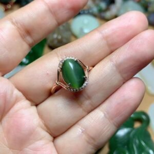 Hotan Jade Cat's Eye Diamond Ring,Loveand Promise,Precious andunique,Auspiciousness andProtection,Beauty and Hope.
